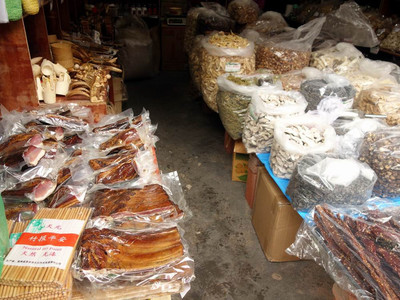 探秘赤水大瀑布 電子設(shè)備的綠色守護(hù)之旅