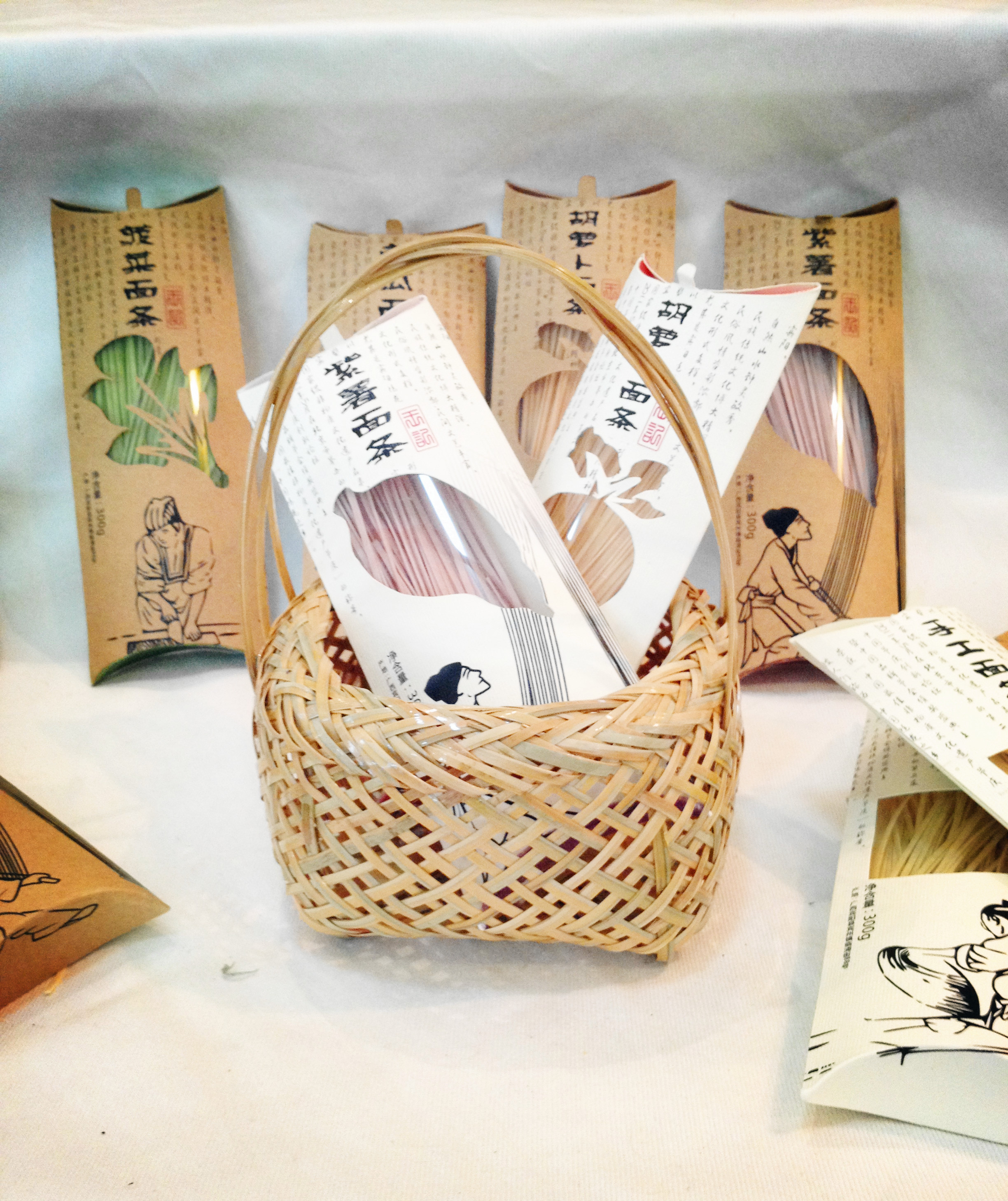 淺水魚土特產包裝設計——簡約與地域風情的完美融合